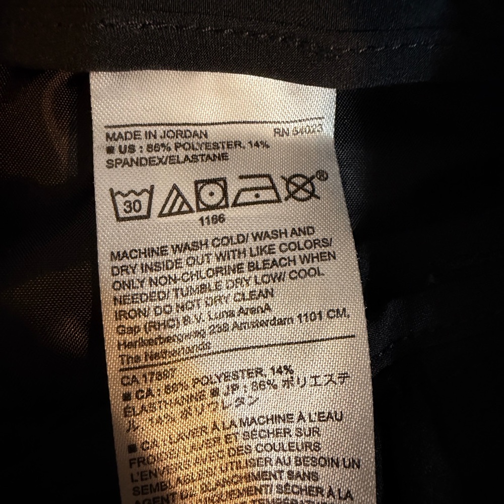 Banana Republic Women's Black Cargo Pants - Picture 4 of 5